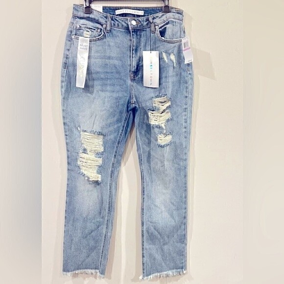 TINSELTOWN Juniors' Ripped Straight Jeans Melina Was size 11 - Picture 3 of 8